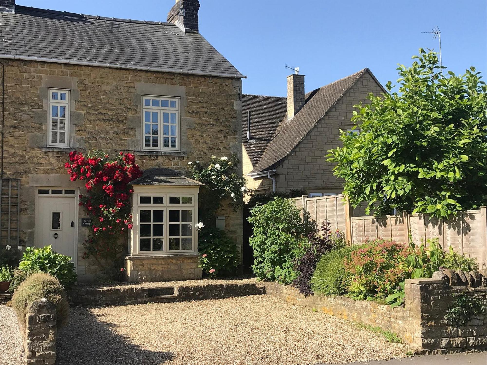 Spring Cottage Bourton-on-the-Water Exterior photo
