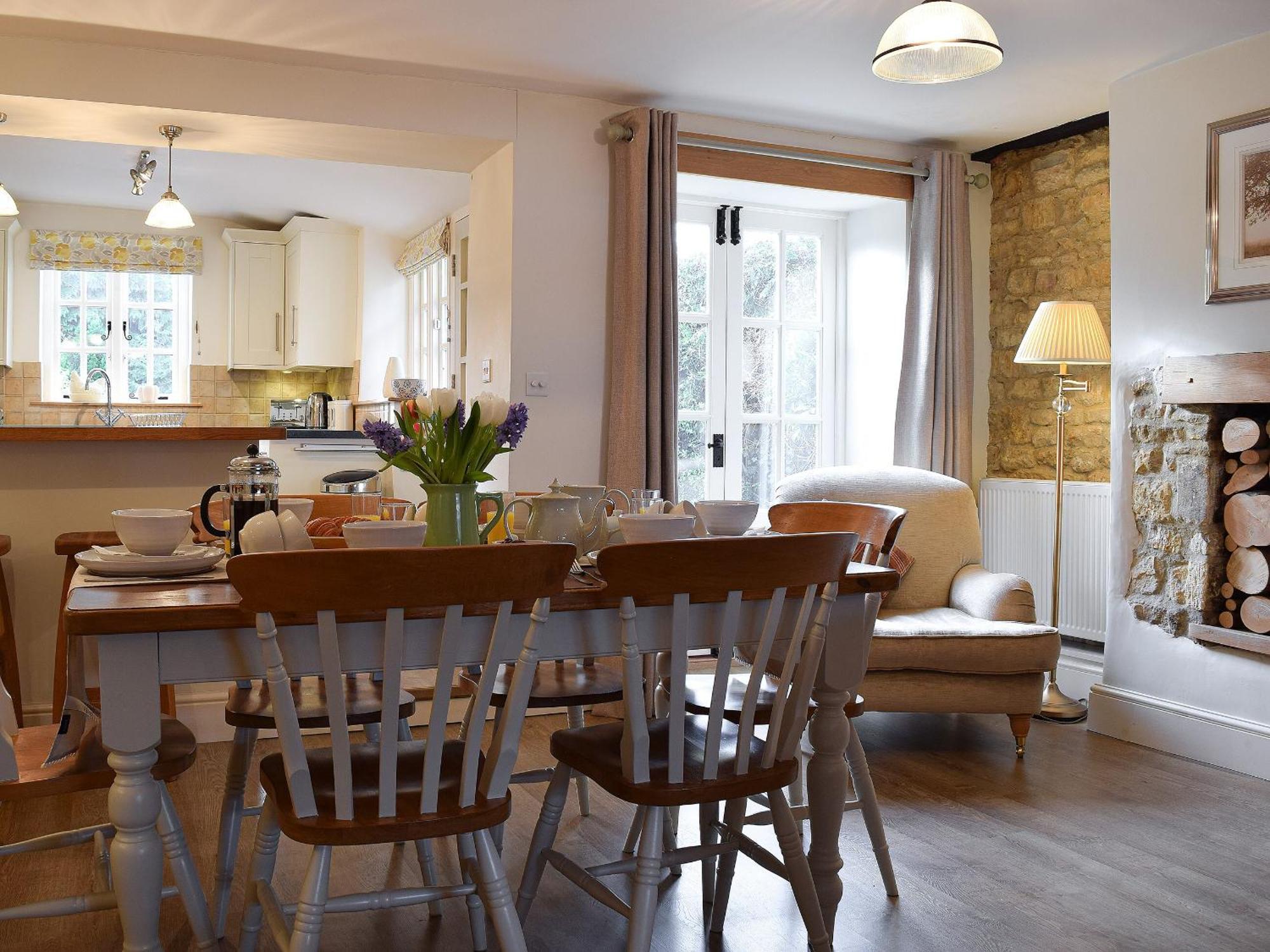 Spring Cottage Bourton-on-the-Water Exterior photo